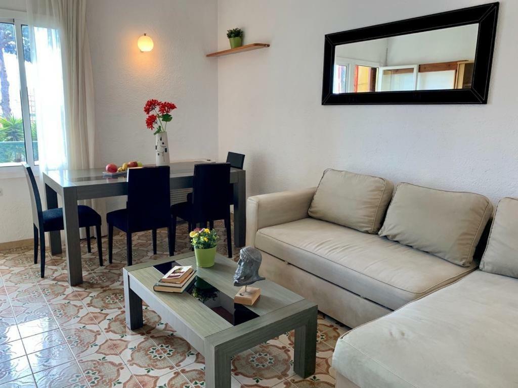 Nice Apartamen Λορέτ Ντε Μαρ Εξωτερικό φωτογραφία